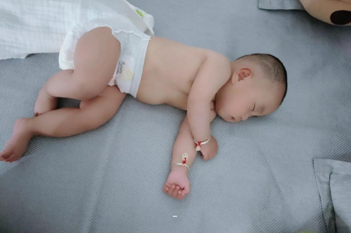 湘西宝宝短发型女